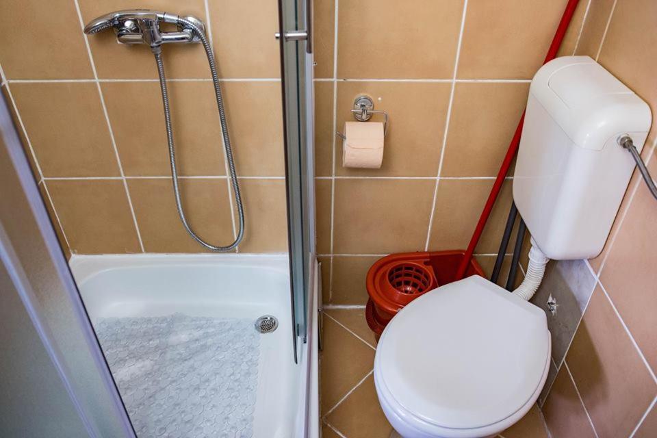 Miha Apartman Суботица Экстерьер фото